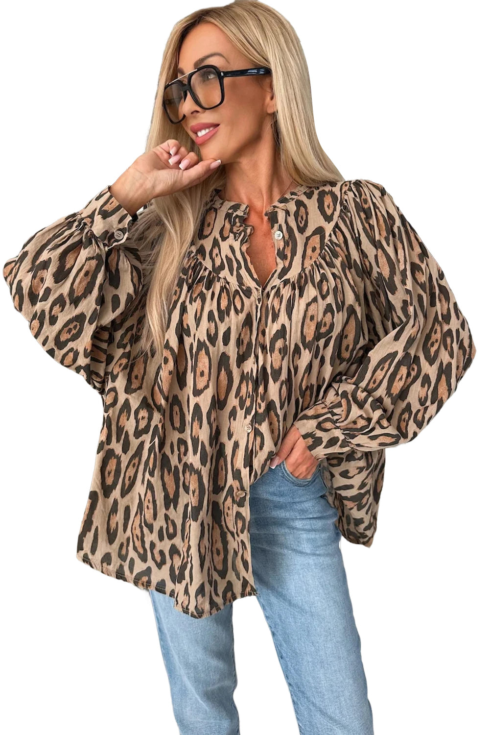 Camisa relajada de gran tamaño beige con estampado de leopardo y mangas de pelota