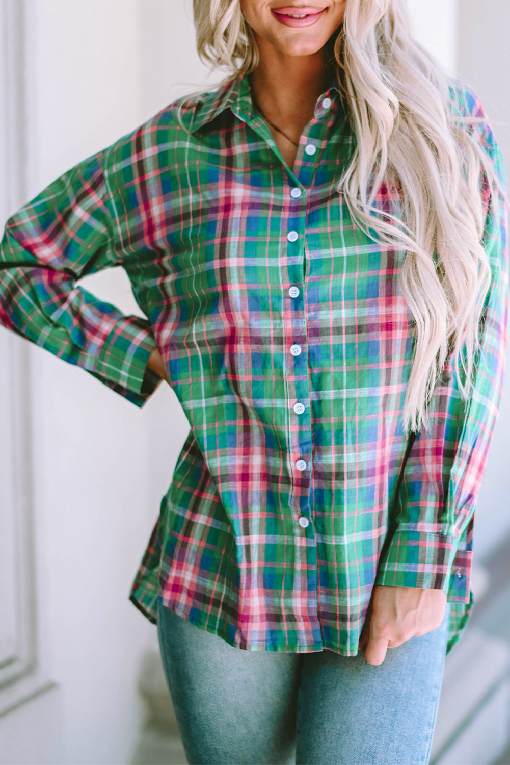 Chemise fendue boutonnée à manches longues et à carreaux verte-A WOMAN WE LOVE