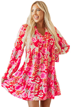 Mini-robe babydoll rouge à imprimé floral taille haute et col en V