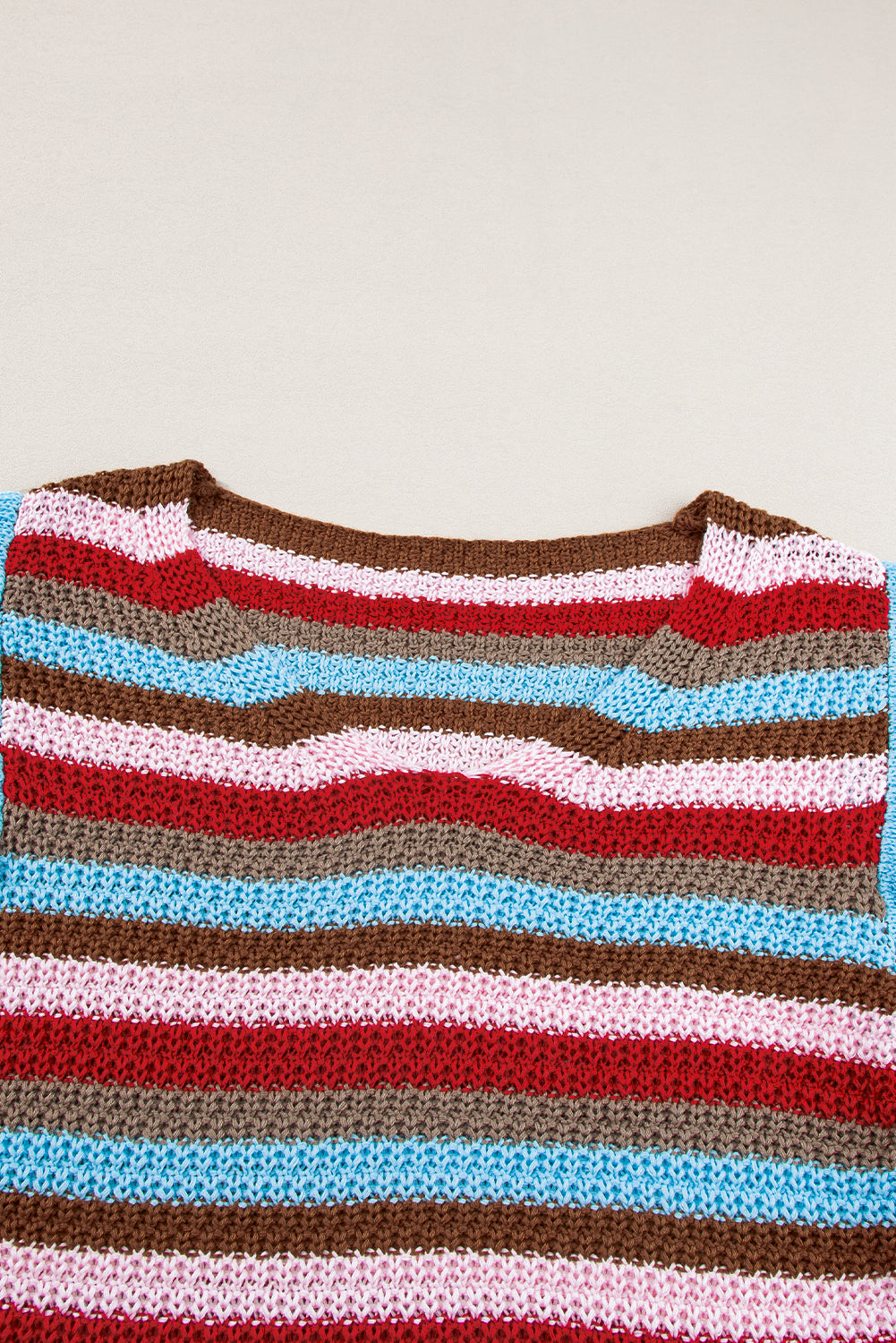 Pull à manche en V à rayures à rayures multicolores