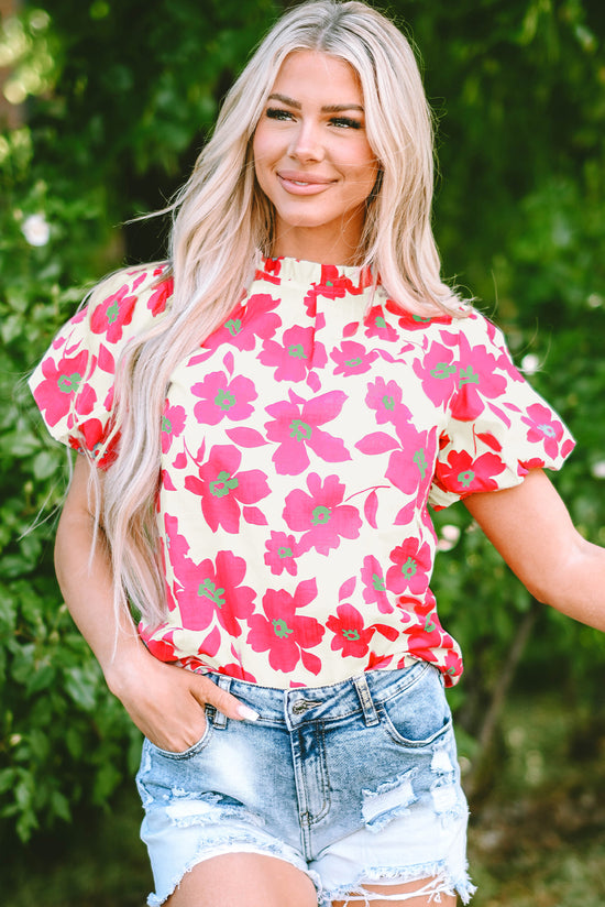 Beige blouse with puffy flowers and sleeves *