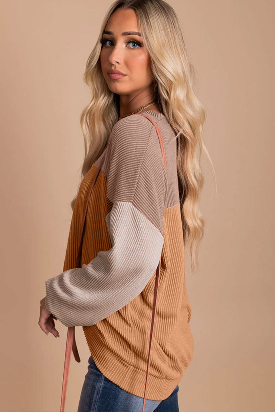 Khaki -wide high -sleeved high -sleeved *