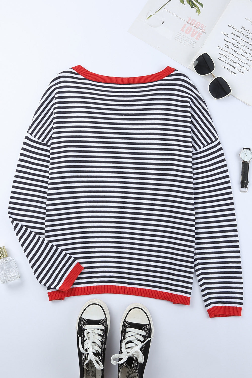 Razzled shoulder sweater and contrasting edges