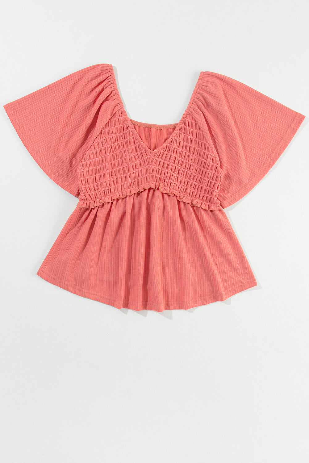 Chemisier texturé rouge tomate froncé à col en V et manches courtes flottantes-A WOMAN WE LOVE