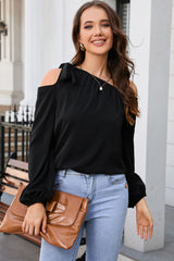Blouse asymétrique nouée-A WOMAN WE LOVE