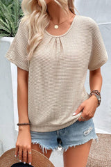 Camiseta texturizada con parche en la avena de encaje