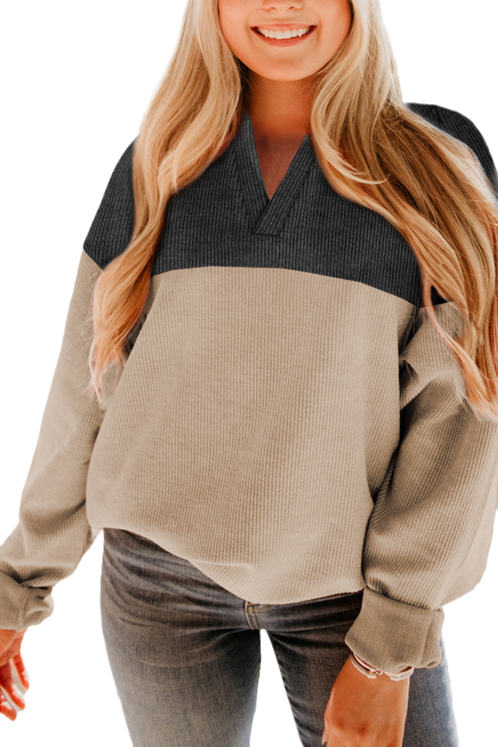 Bloque de color sudadera con cable con collar gris de carbono