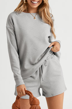 Ensemble haut texturé gris à manches longues et short à cordon