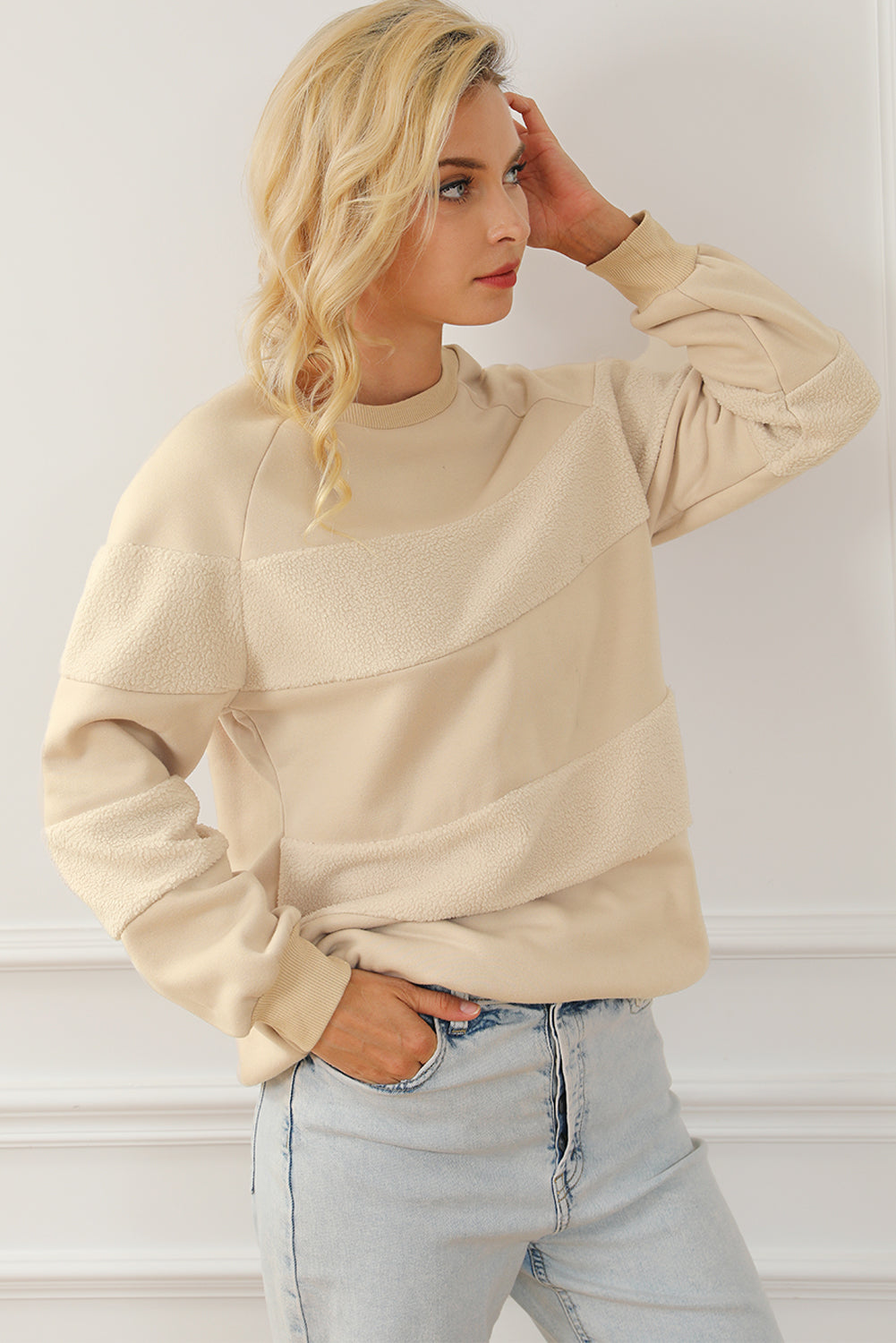 Contrasting two-tone patchwork raglan sleeve sweatshirt in oatmeal