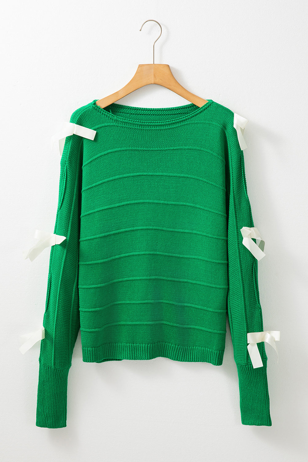 Pull ample à col rond et nœud papillon découpé vert vif