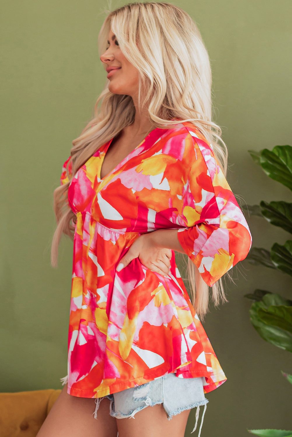 Chemisier babydoll orange à imprimé abstrait, manches 3/4, col en V, volants-A WOMAN WE LOVE
