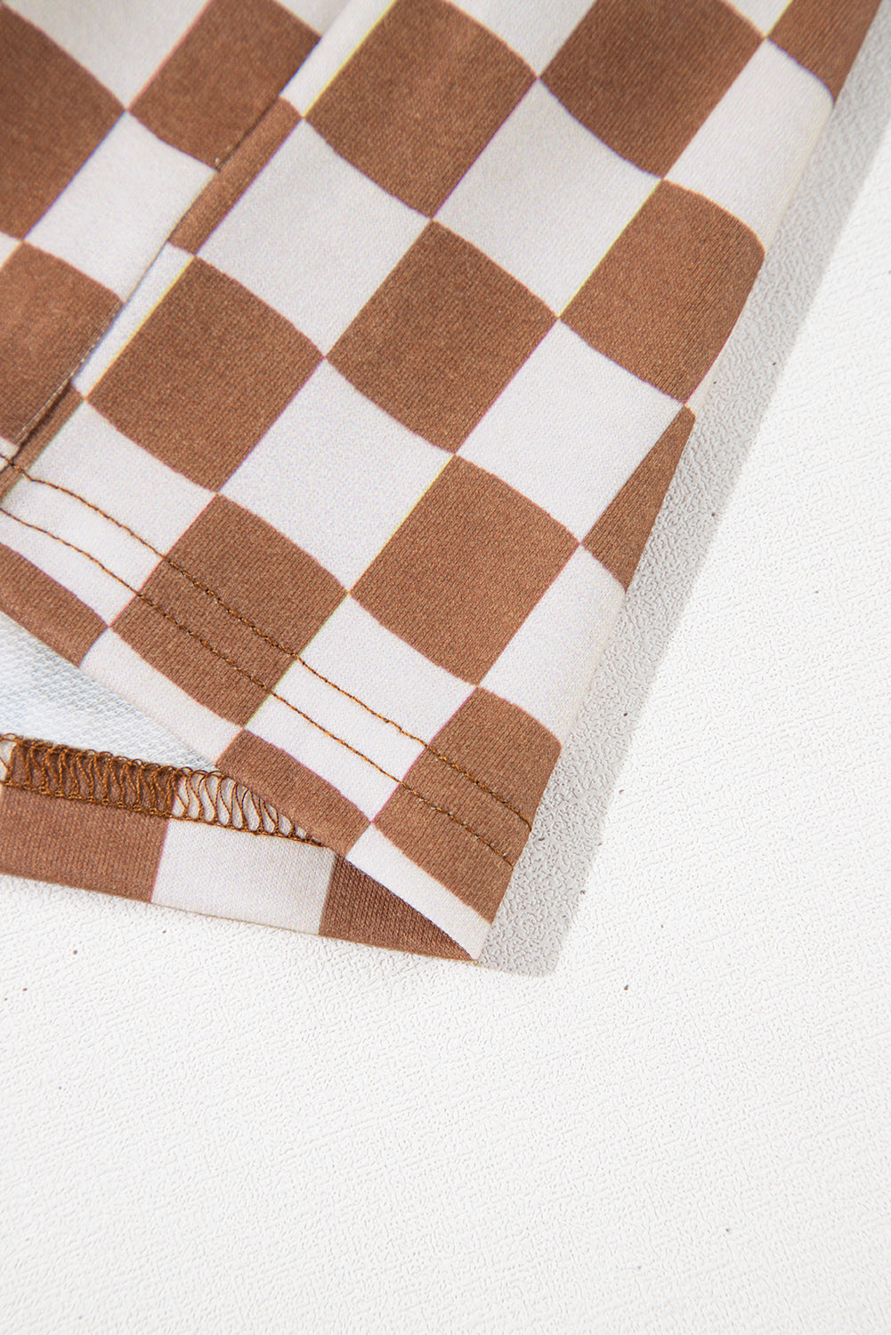 Ensemble short et t-shirt slim à imprimé damier sur le côté de grande taille marron-A WOMAN WE LOVE