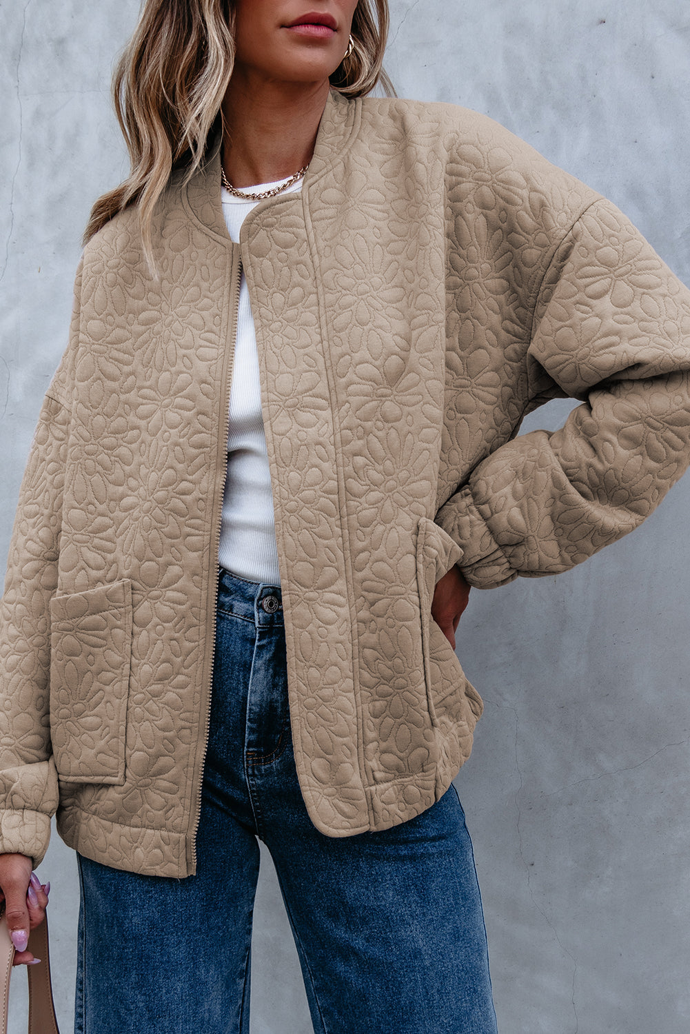 Veste matelassée à fleurs beige français clair