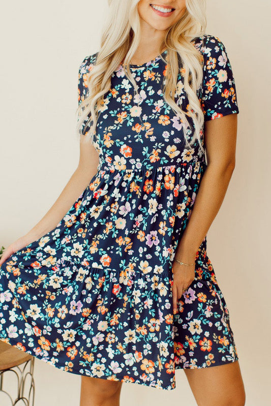 Vestido floral de línea A de manga corta azul