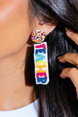 Boucles d'oreilles pendantes en perles de riz TEACHER blanches-A WOMAN WE LOVE