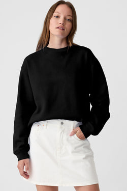 Black solid sweatshirt with dropped shoulders and crew neck