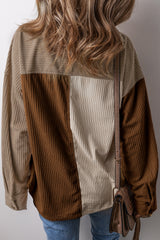 Côte velvet jacket buttoned with chest pockets in brown color