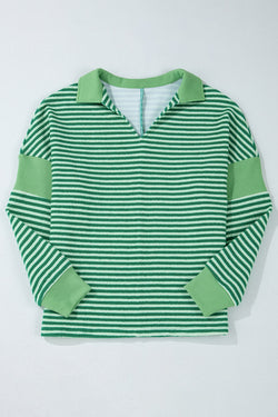 Ample wide patchwork with green stripes and V -neck