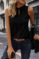 Débardeur noir texturé à col fendu *-A WOMAN WE LOVE