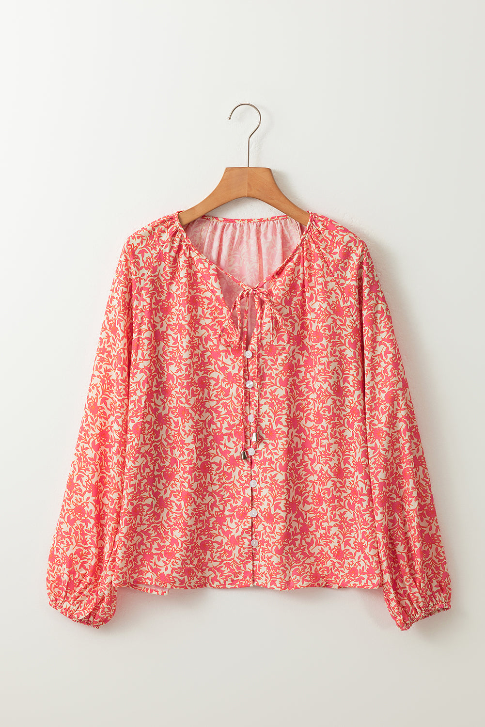 Chemise florale à manches à bulles roses avec lacets