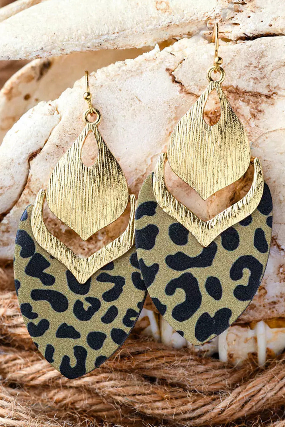 Boucles d'oreilles pendantes en forme de feuilles creuses léopard