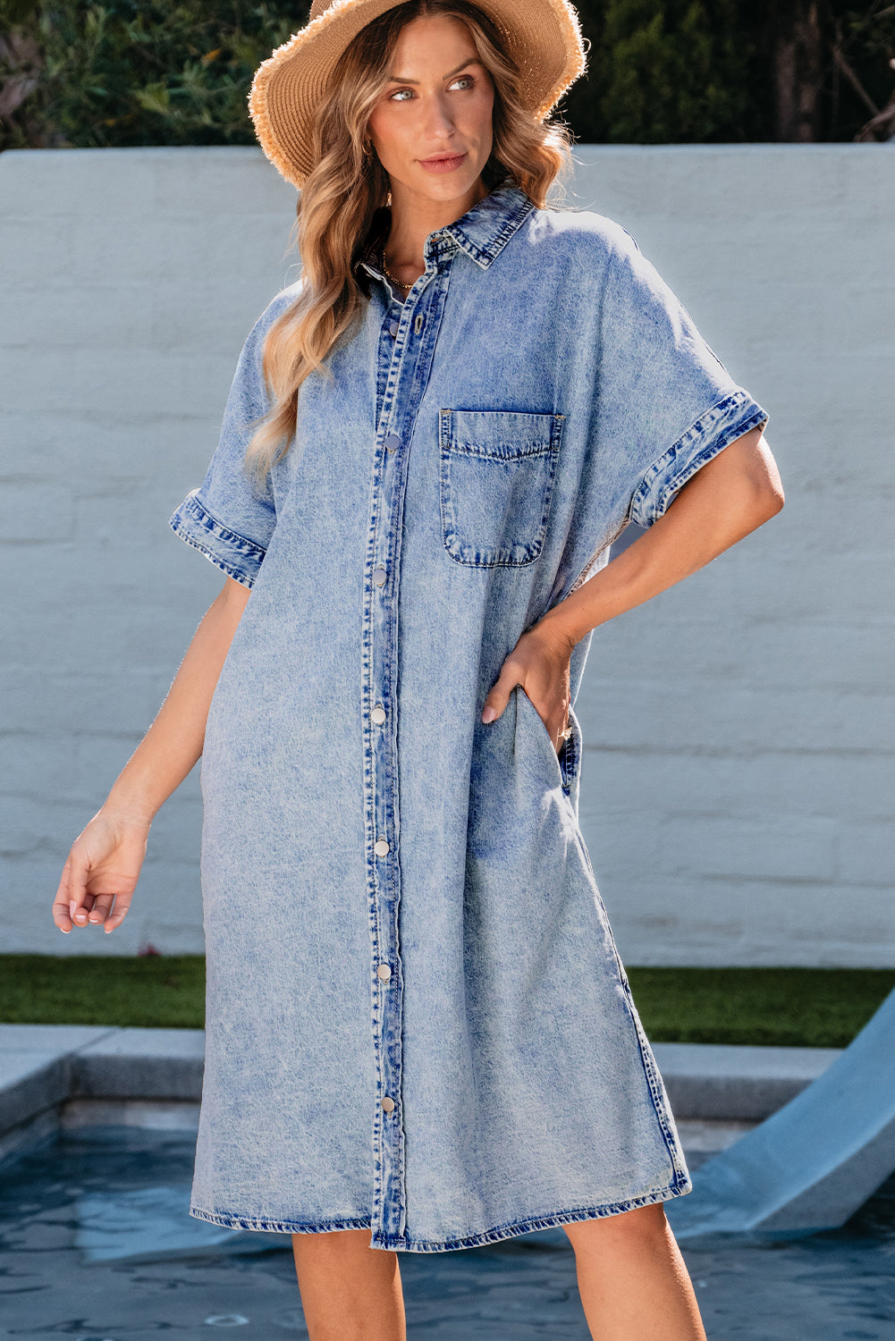 Hellblau lose mittlere Wäsche Kurzarm Hemd Chambray Kleid