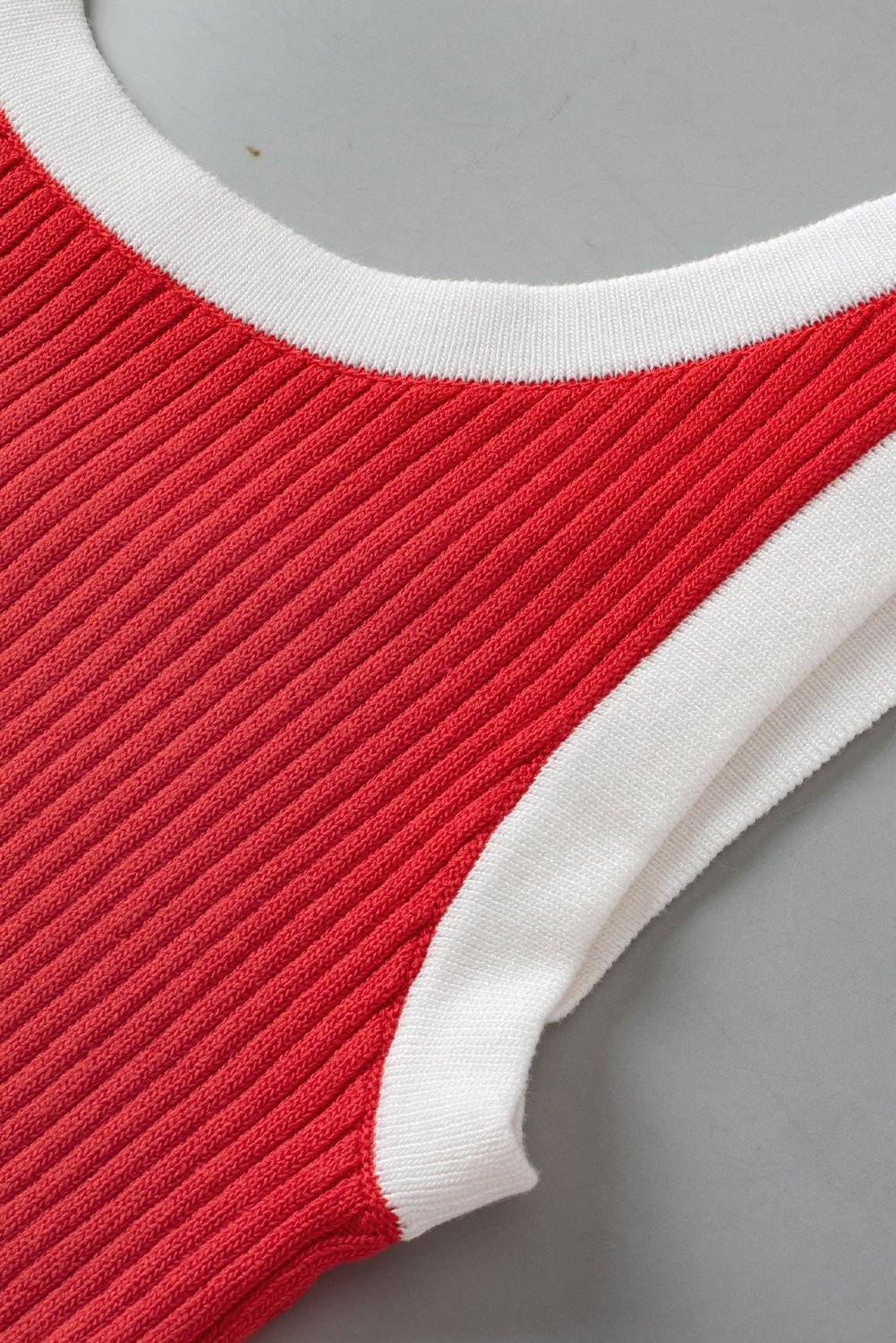 Débardeur à col en U en tricot côtelé *-A WOMAN WE LOVE