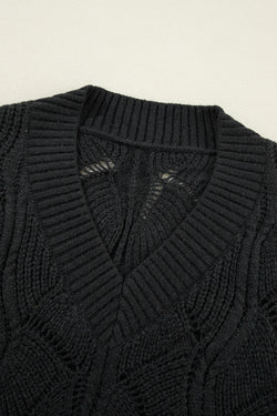 Black Pull in openwork knit in v * collar