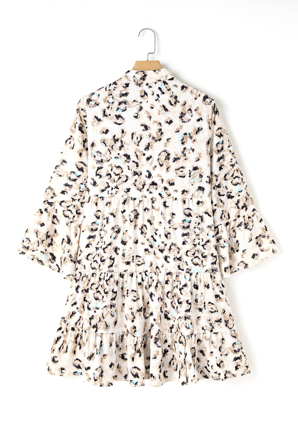 Robe kaki à imprimé léopard boutonnée sur le devant *