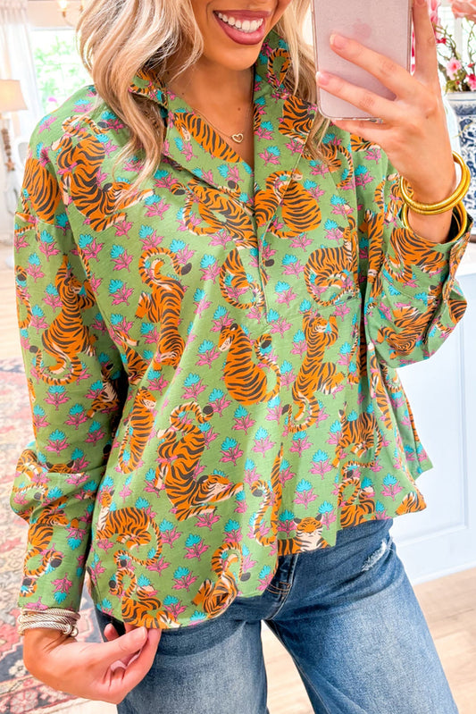 Chemise décontractée à col en V et imprimé floral tigre vert