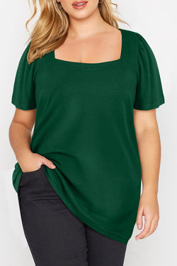 High green with short sleeves and frowned shoulders with square and large cervix