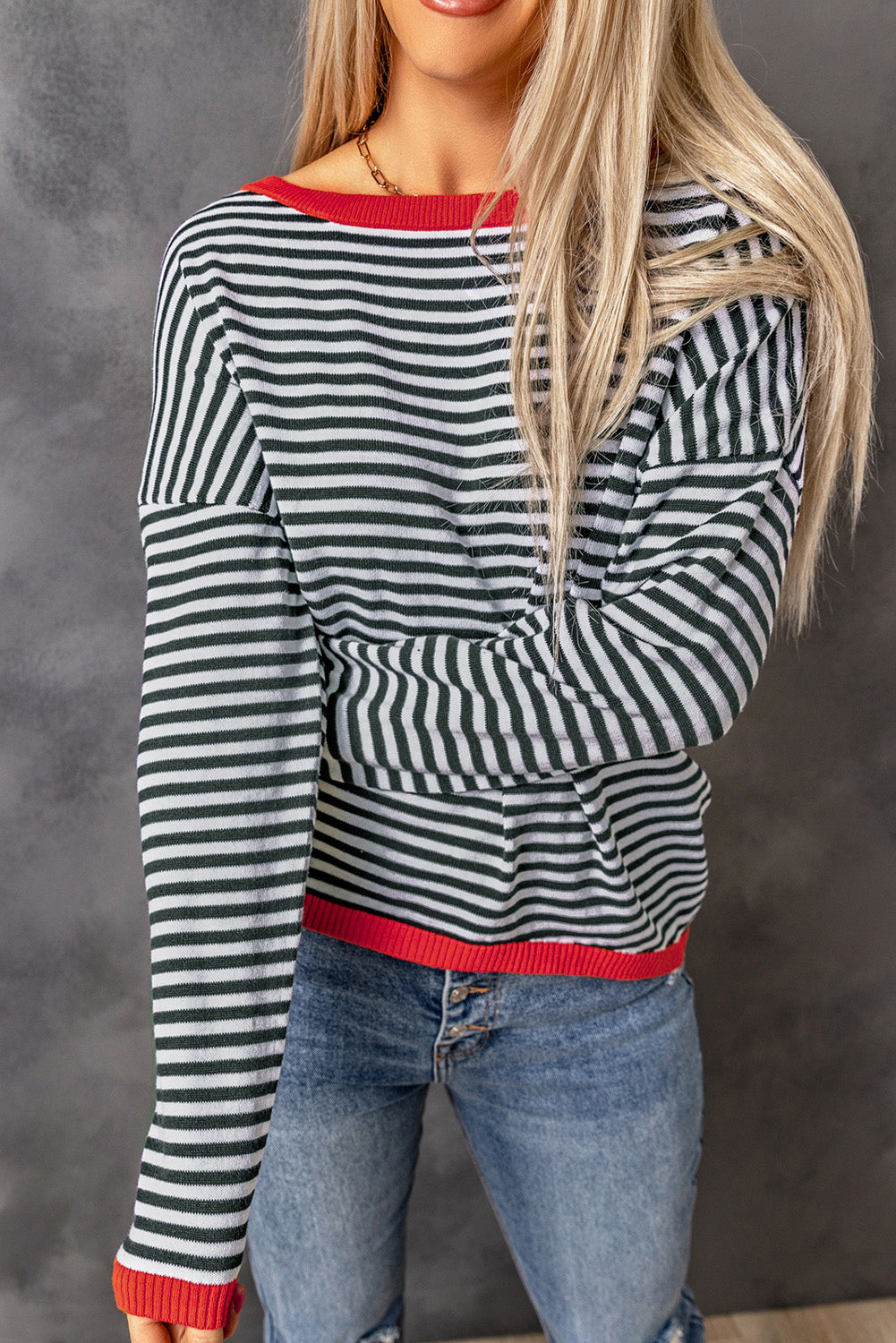 Razzled shoulder sweater and contrasting edges