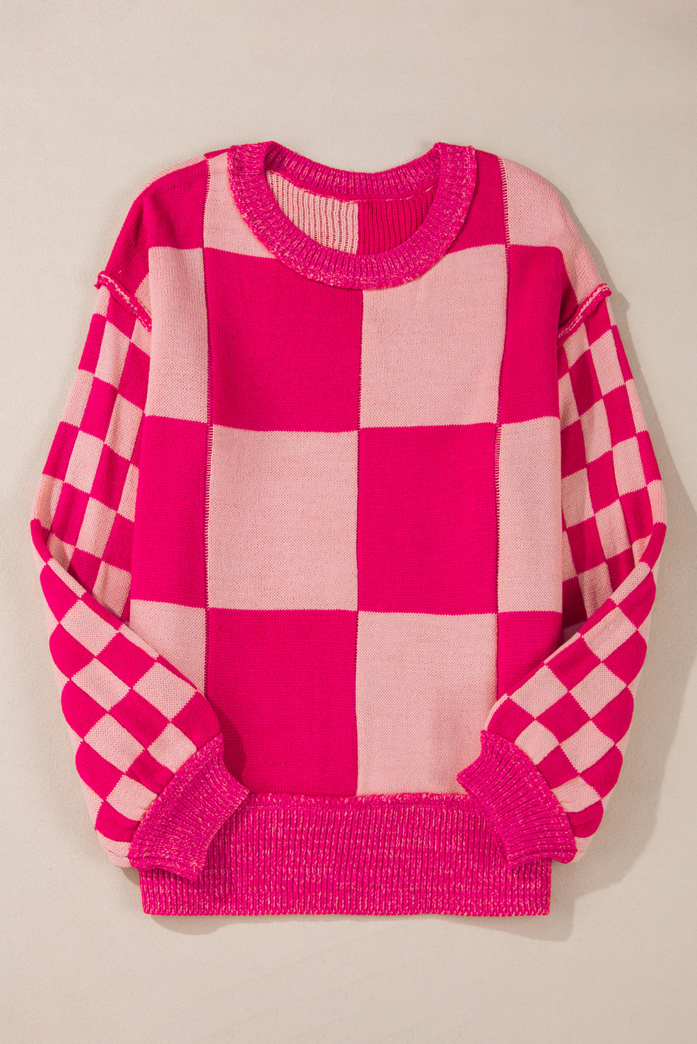 Pull ample à motif à carreaux mélangés Rose rouge, épaules tombantes