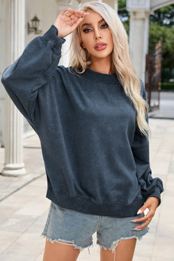 Sky blue crew neck sweatshirt with dropped shoulders