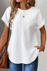 White T-shirt with textured checkered bat handles