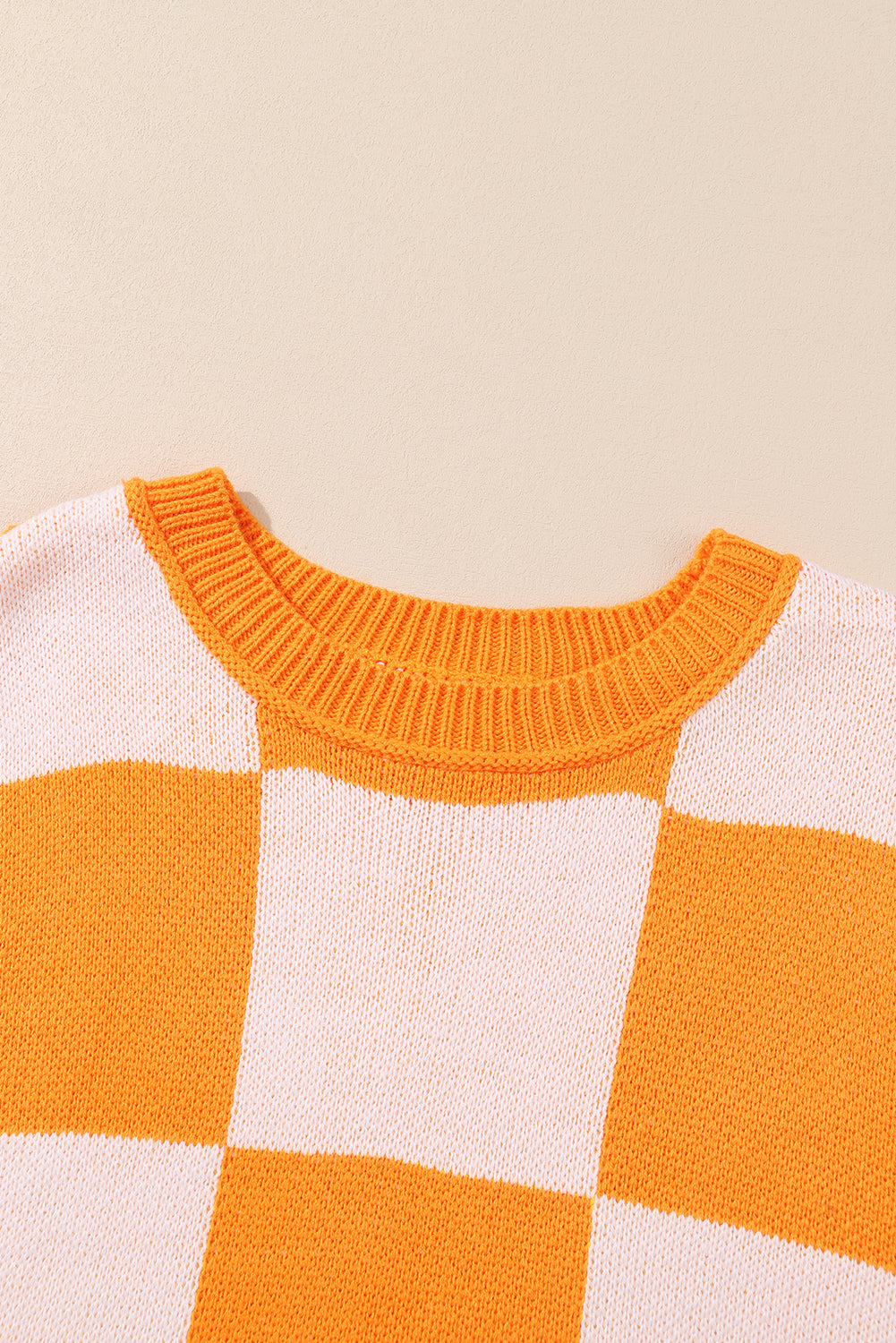 Pull à manches d'évêque à carreaux orange