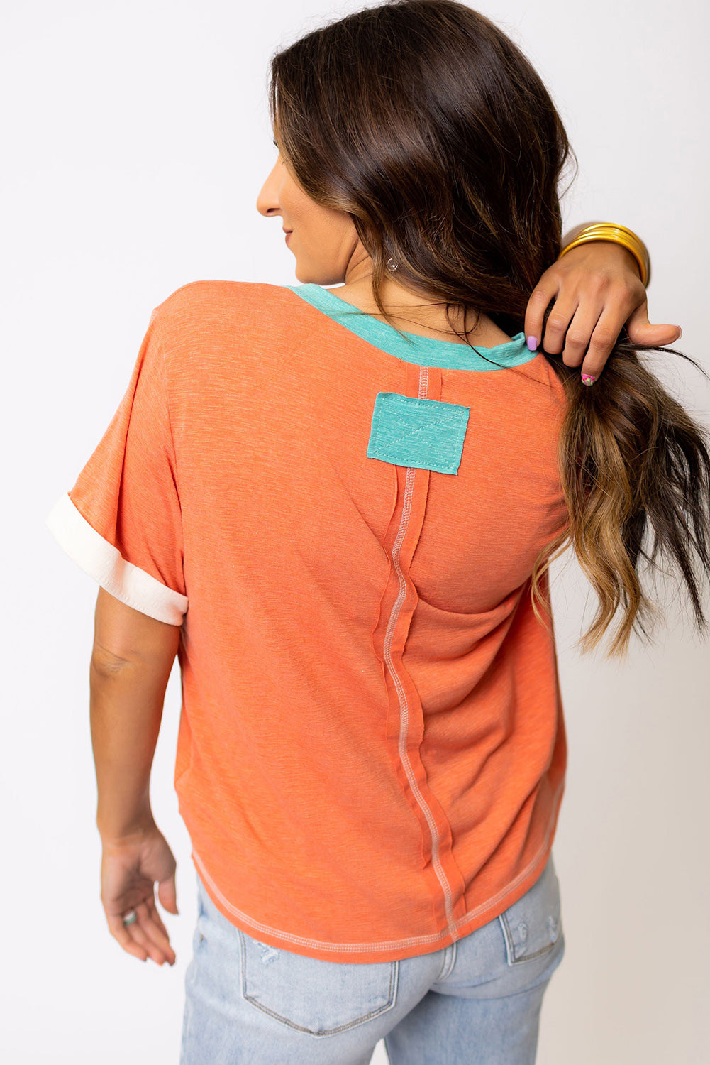 Grapefruit Orange Contrast Trim exponierte Naht gegen Nacken-T-Shirt