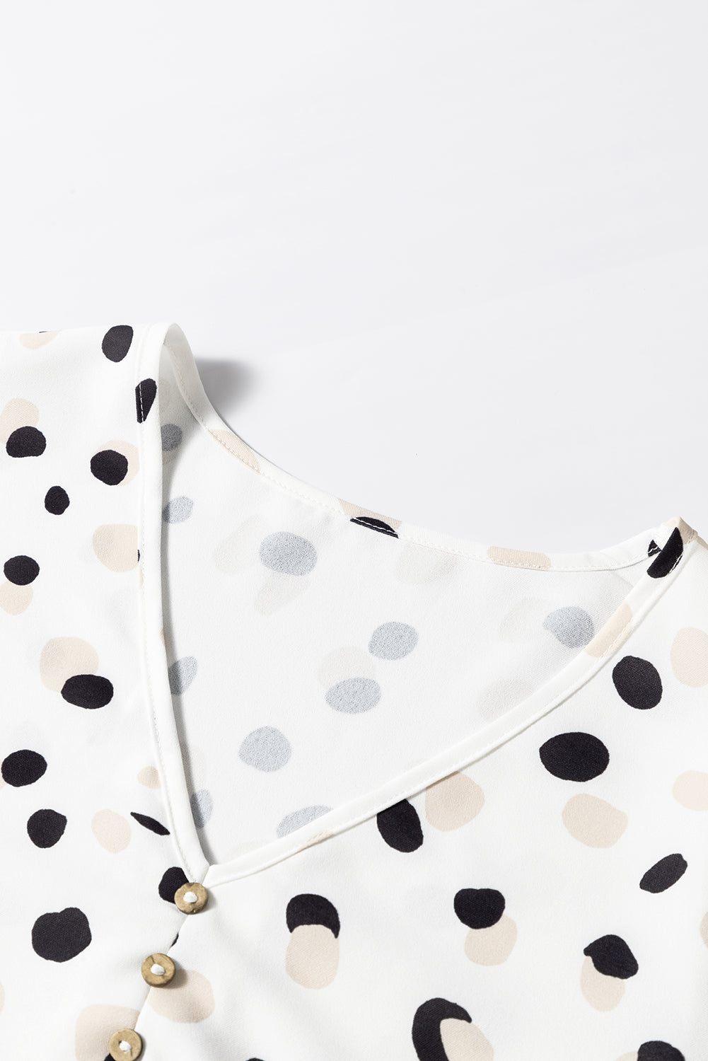 Chemisier blanc à pois et imprimé boutonné *-A WOMAN WE LOVE