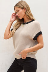 Haut pull beige clair à manches chauve-souris et col rond avec bordure contrastée