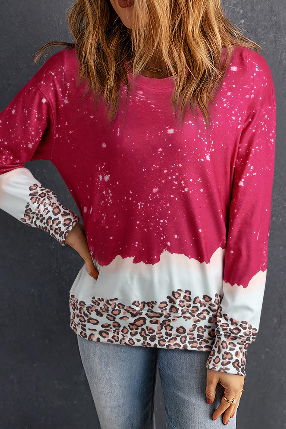 Felpa pullover con leopardo rosso ardente