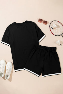 Ensemble t-shirt et short noir à bordure contrastée