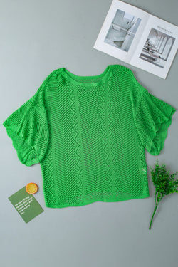 High green with short sleeves in tiptaining knitting and scalloped edge