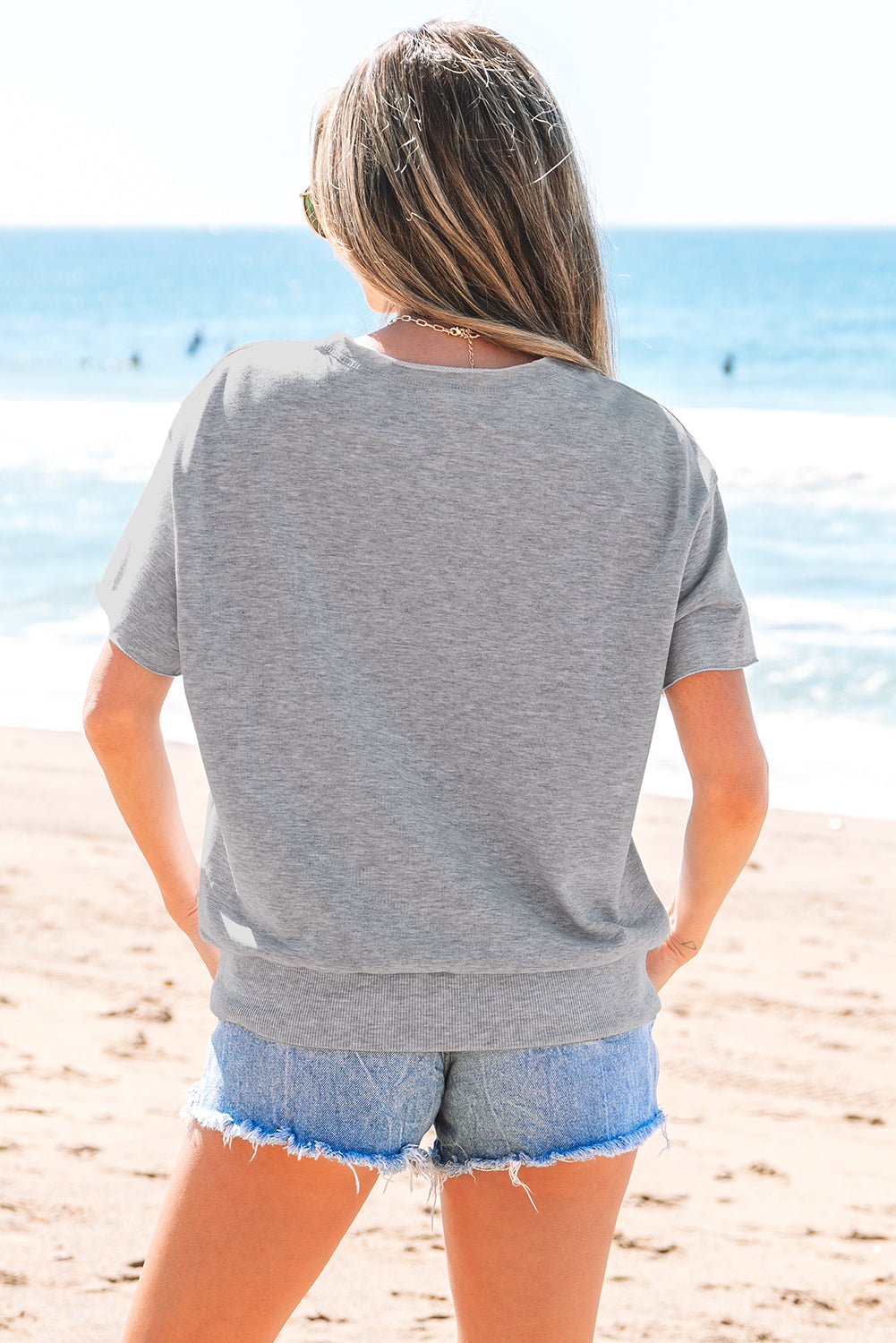 Light gray light t-shirt with lettering USA and notched collar
