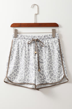 Shorts informales de leopardo blanco *