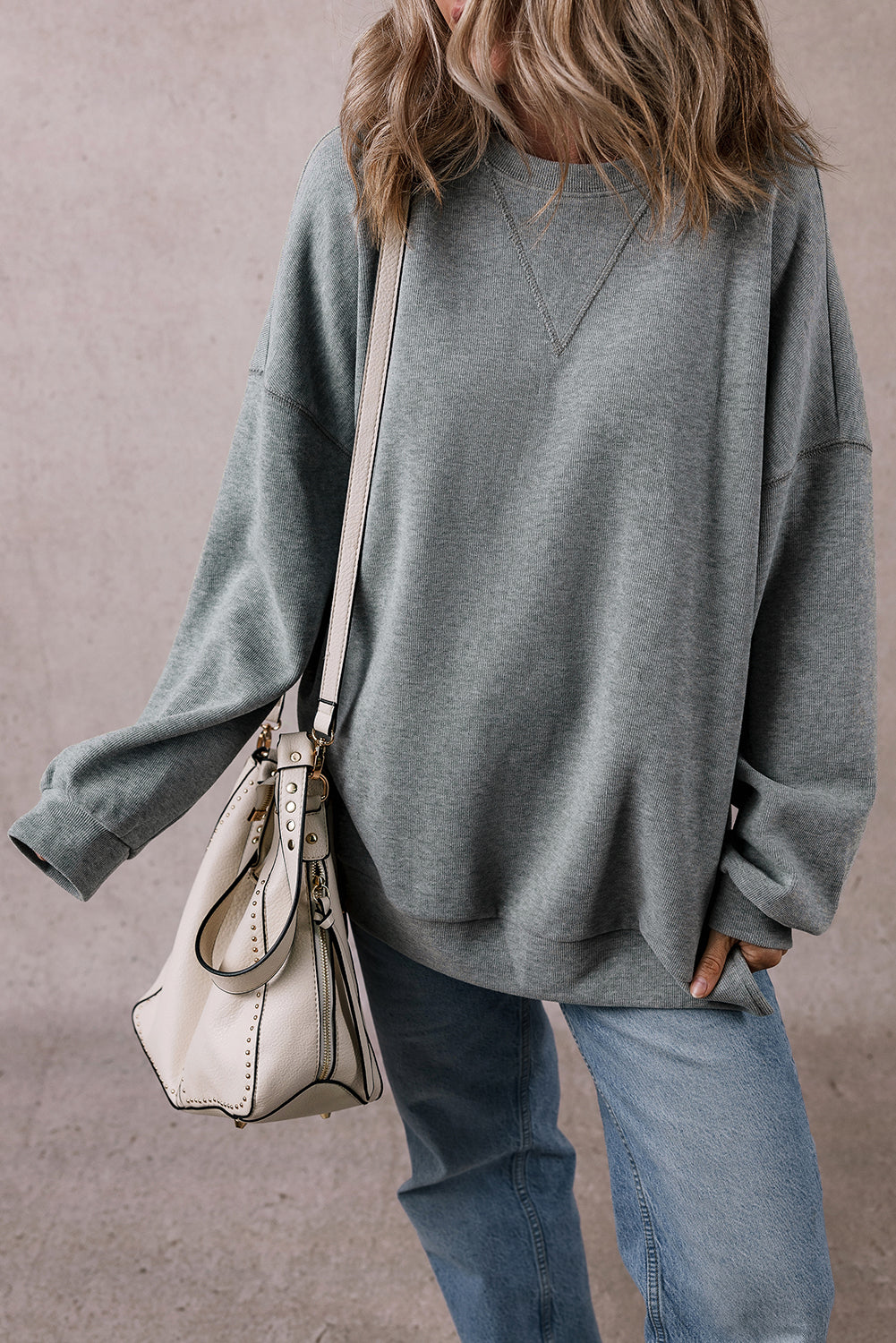 Sweat-shirt oversize gris moyen à épaules tombantes et fente latérale