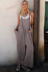 Ample overalls with adjustable straps *