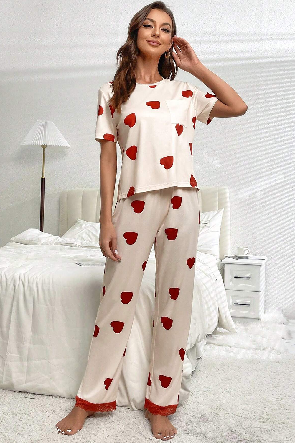 Weiße Valentines Herzdruck Spitze Saum Tee Hosen Pyjama Set