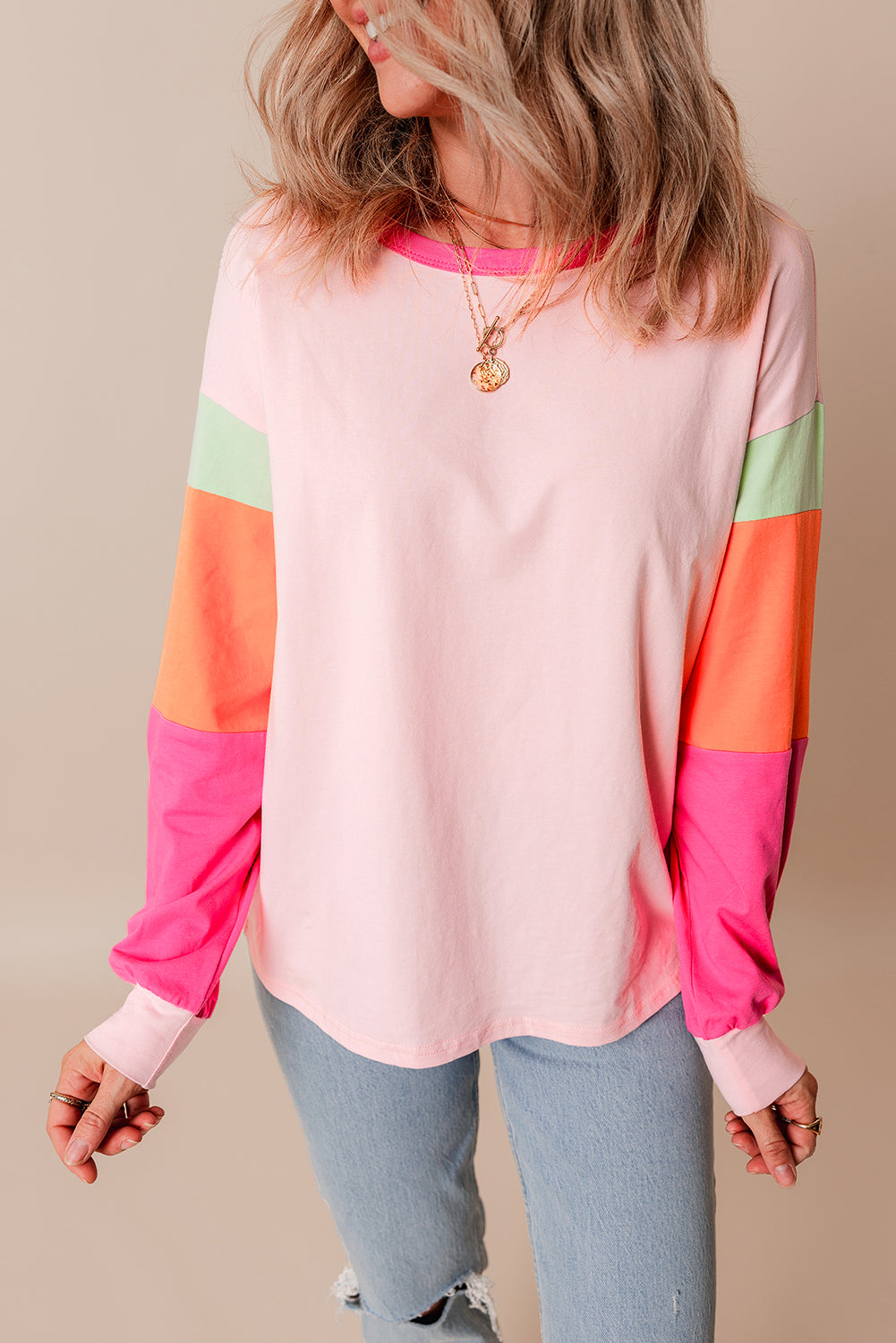 Top sciolto a manica lunga colorblock rosa