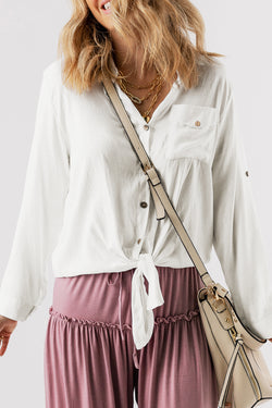 Relaxed shirt knotted with shaded sleeves white