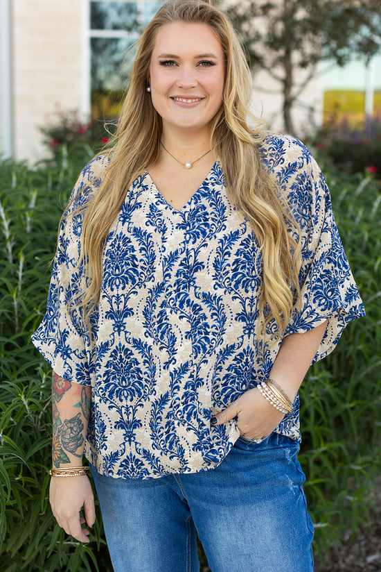 Plus Size Ethnic Print Loose Blouse with 3/4 Sleeves and V-Neck in Blue